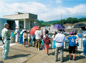 次世代養成事業