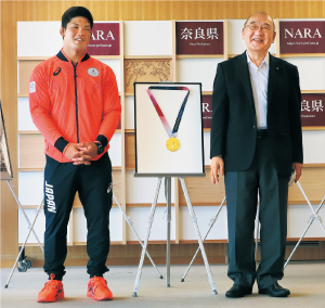 金メダリスト大野将平選手を表彰2