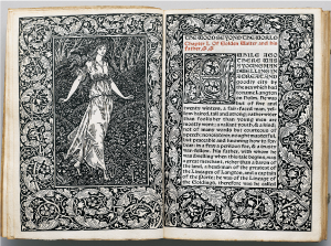 織作峰子(撮影)《赤煉瓦の館》