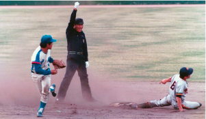 国民体育大会で審判を務める