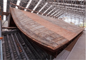 本瓦葺(ほんがわらぶき)屋根