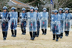 県警年頭視閲式3