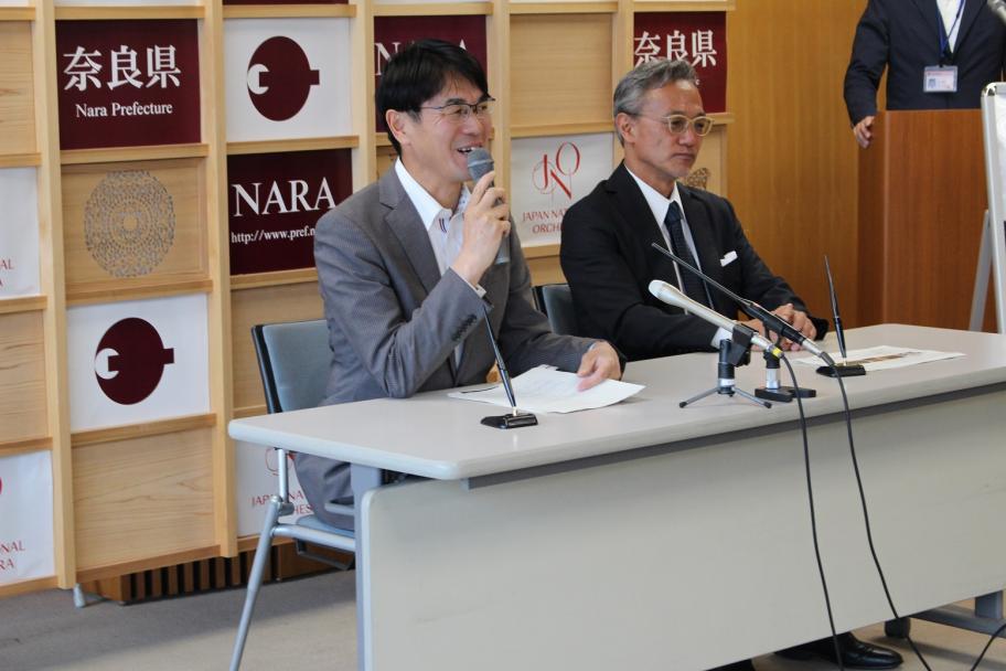 会見する山下知事