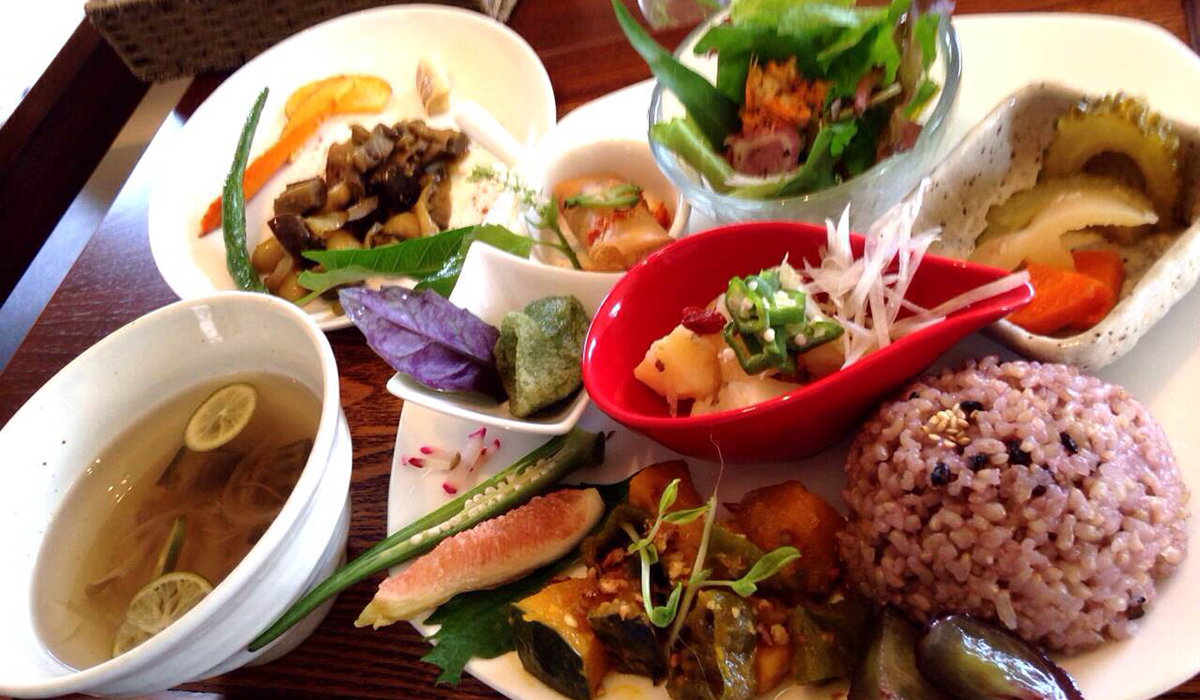 旬薬zen　みんカフェの写真1