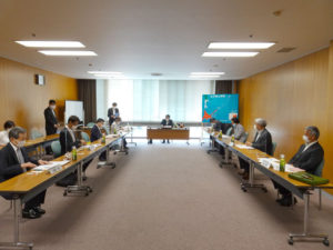 令和3年度理事会・総会の写真1