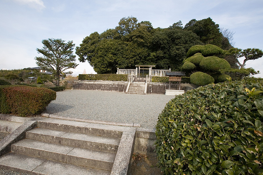 天武・持統天皇陵(野口王墓古墳)の写真