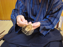 生駒市特産高山茶筌制作実演見学画像