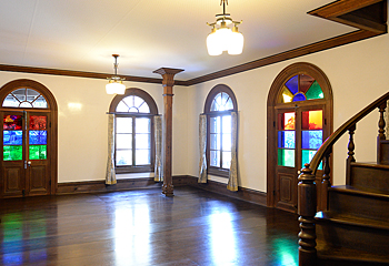 写真：明治に建てられた客殿重要文化財・獅子閣の魅力