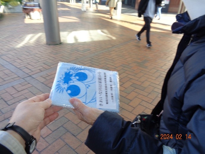 当日の様子（近鉄生駒駅）