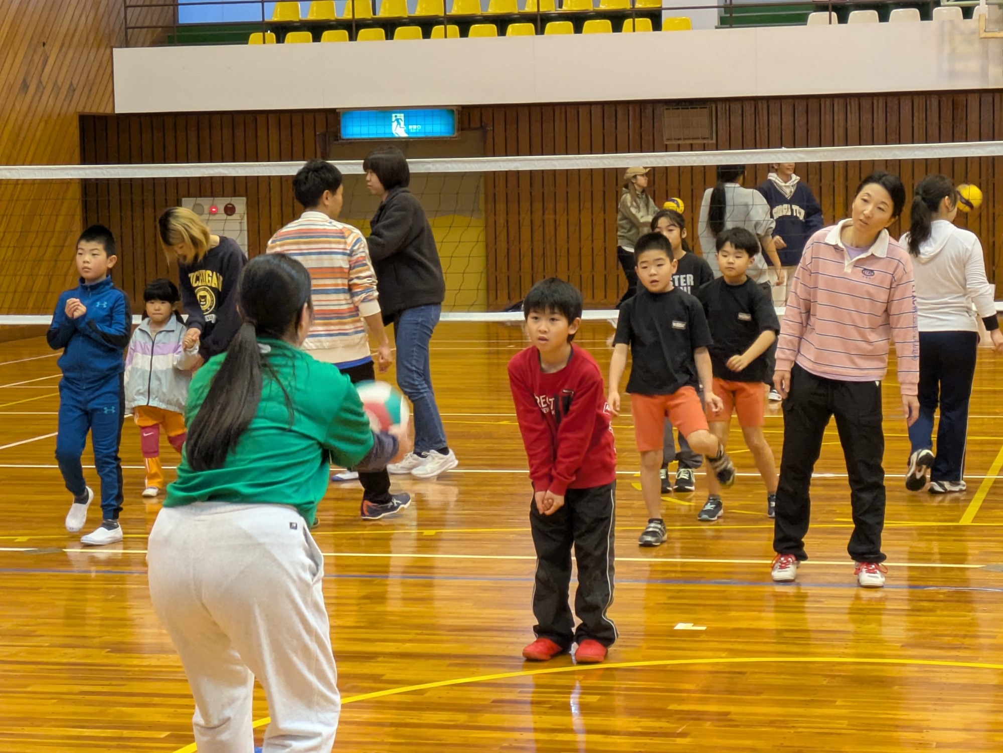 バレーボール体験会レシーブ練習3