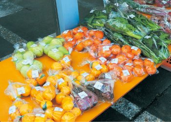 上牧ふれあい朝市の写真