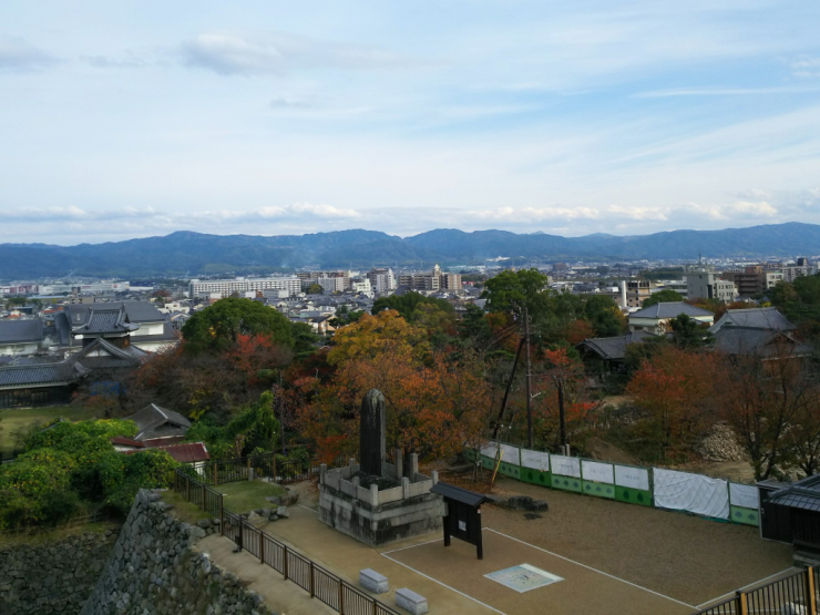 紅葉の季節・東への眺望2 南寄り