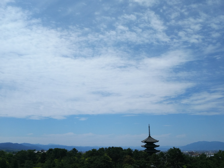奈良県庁屋上から南側の眺め 興福寺五重塔・金剛山・葛城山・大和青垣など