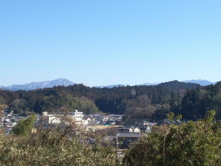 大宇陀の集落を眺望できるかぎろひの丘万葉公園3