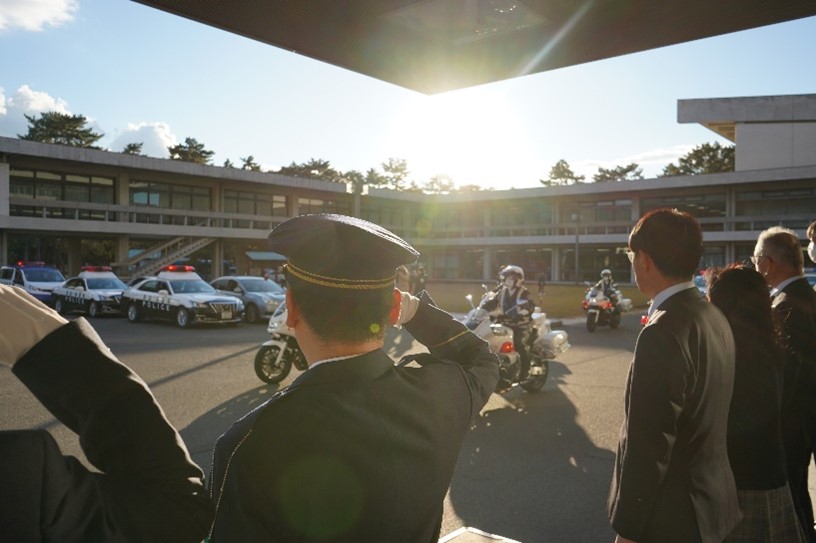 出発式に出席する山下知事3