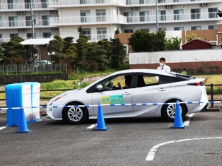 いかるがホール サポカー体験の様子1