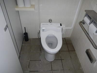 春日野園地トイレ中写真2