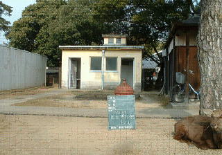 国立博物館前トイレ外観