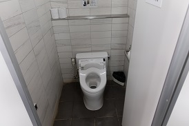 五十二段北トイレ中4