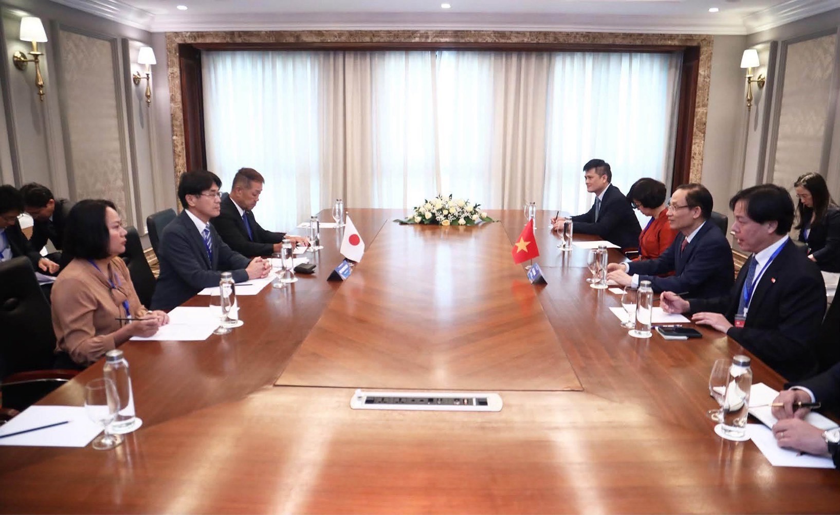 03.外務大臣面談