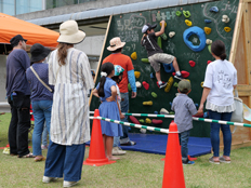 ボルダリングの様子