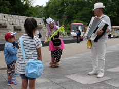 パフォーマンスの様子