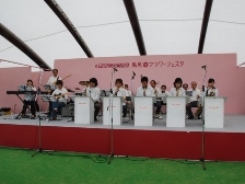 大型テントステージの様子1