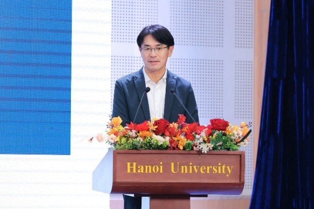 ハノイ大学での学生向け講演の様子2