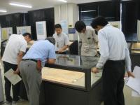展示見学の風景1
