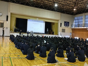 法隆寺国際高等学校の写真