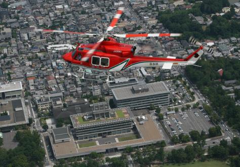 消防防災ヘリ飛行写真