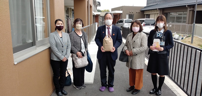 お米とマグネット