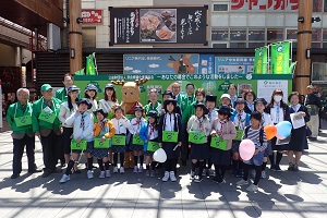 街頭募金の様子5