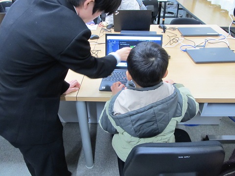 プログラミング体験の様子