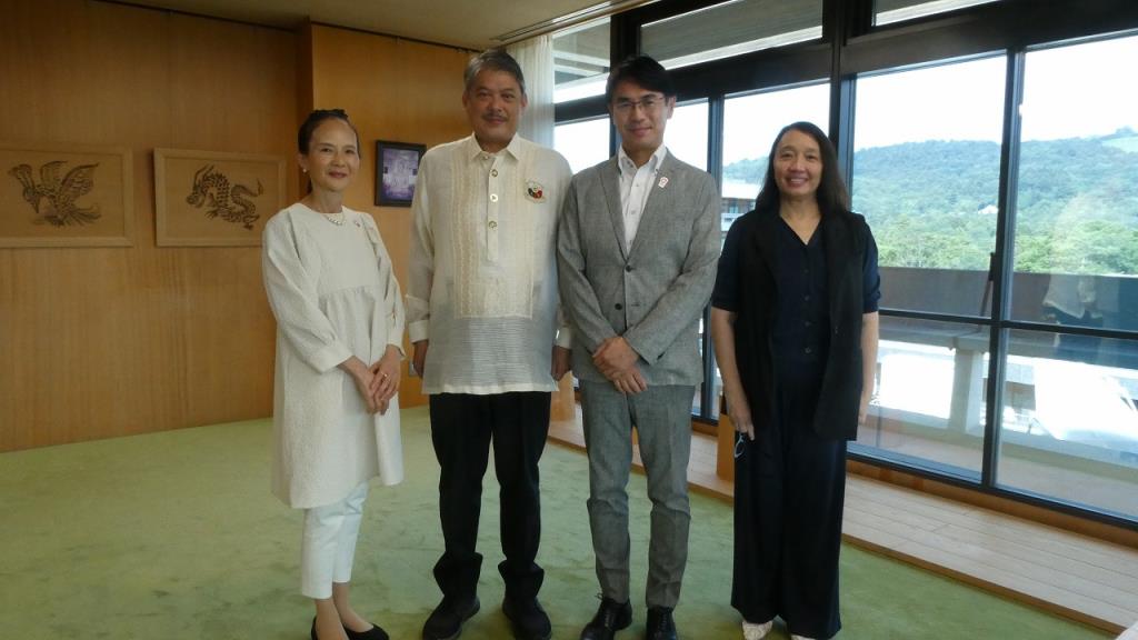 表敬訪問の様子2