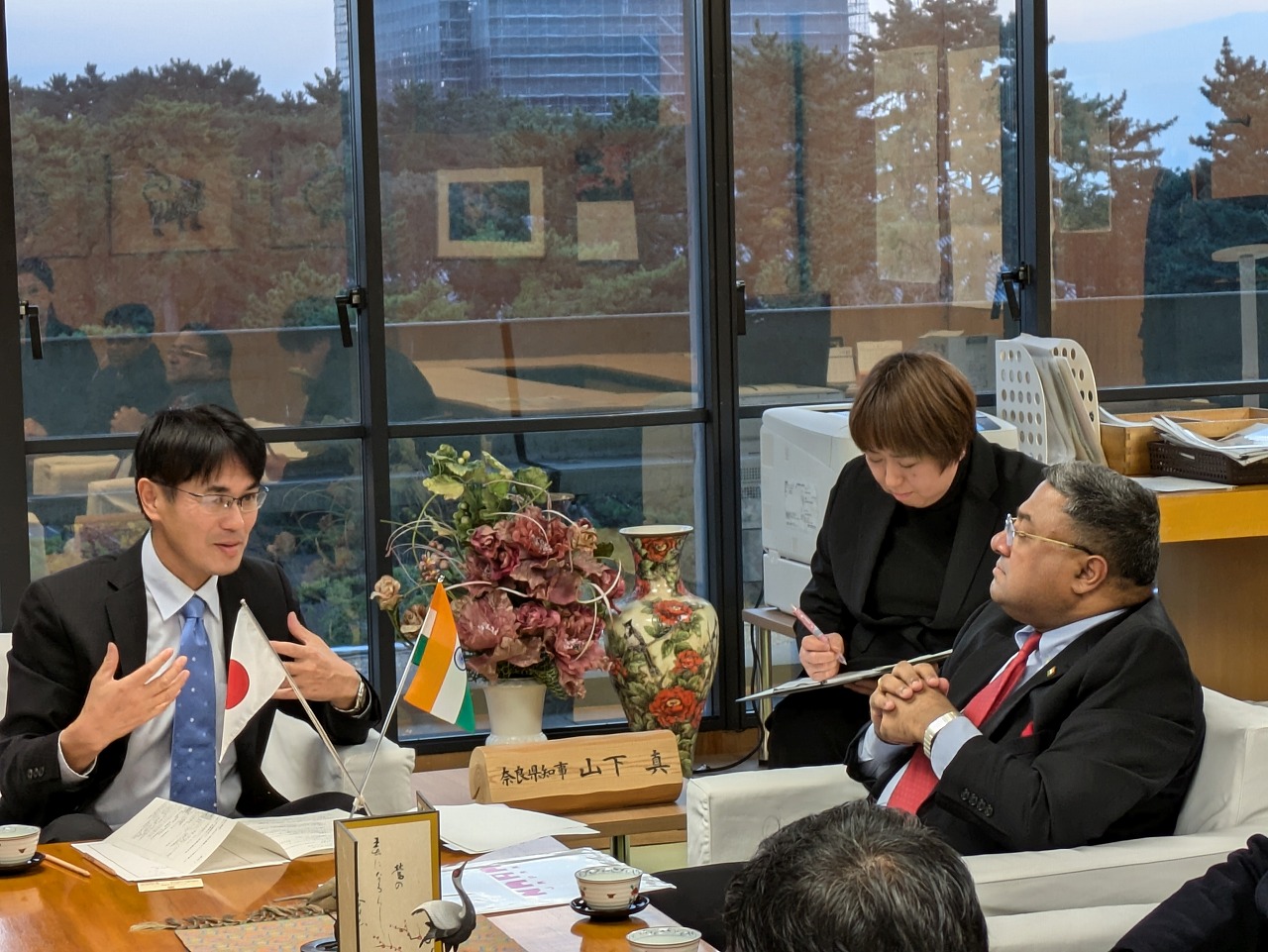 表敬訪問の様子1