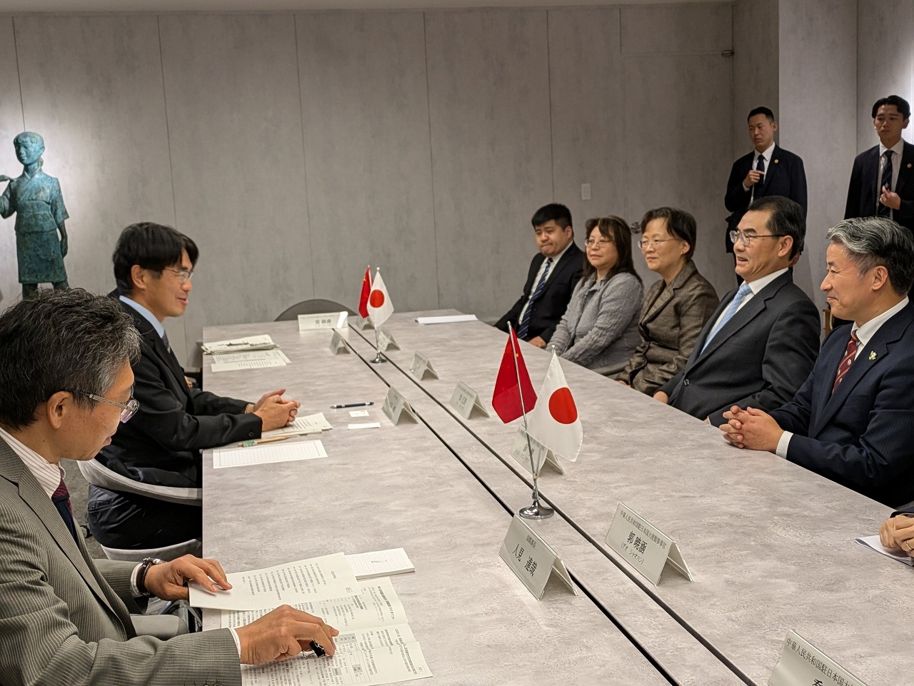 表敬訪問の様子1