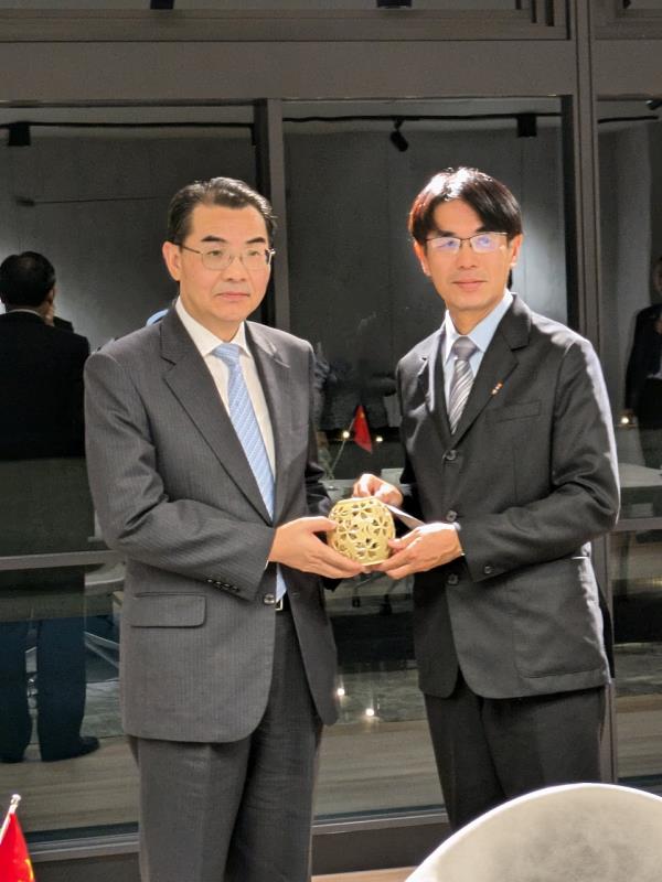 表敬訪問の様子3