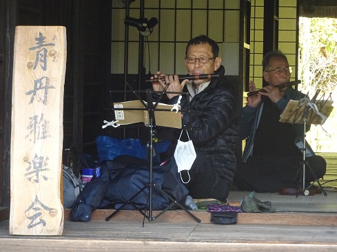 青丹雅楽会の雅楽演奏公開練習