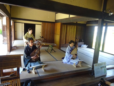 筑前琵琶の響きー箏やオカリナと共に