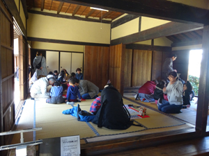 むかしのおうちde昔あそび~ご当地すごろくと貝あわせ~