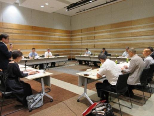 総務企画専門委員会の様子