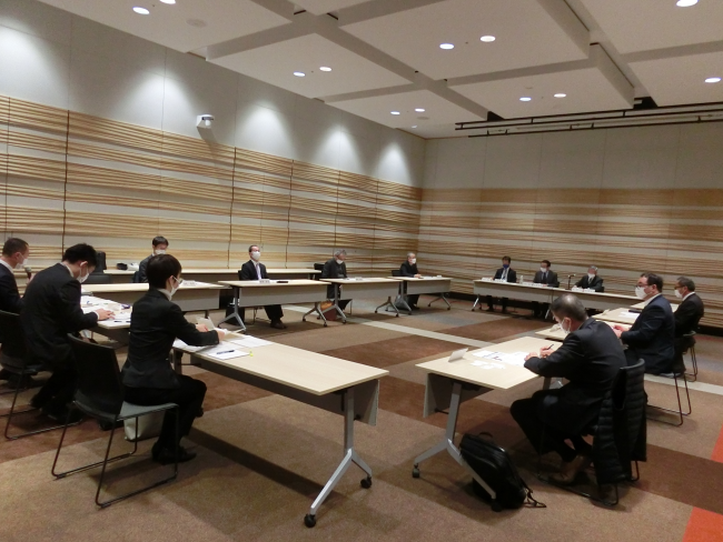 競技運営専門委員会の審議の様子1