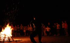 キャンプファイヤーの様子