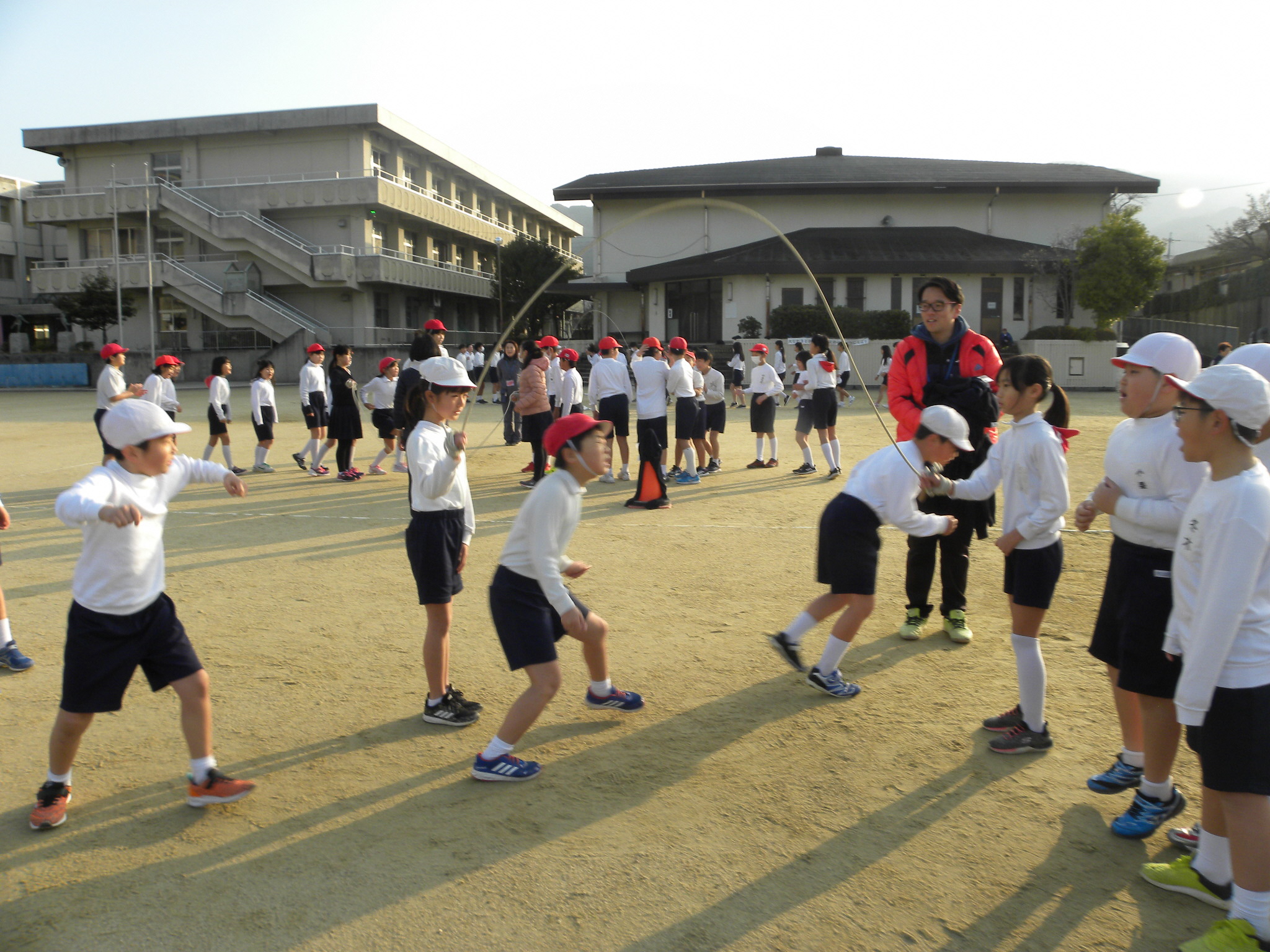 大縄跳び大会の様子2