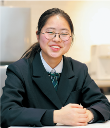 榊原 日南子さん