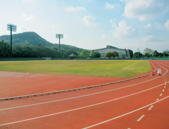 陸上競技場