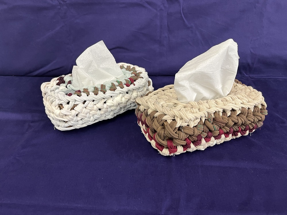 指編みティッシュカバー1