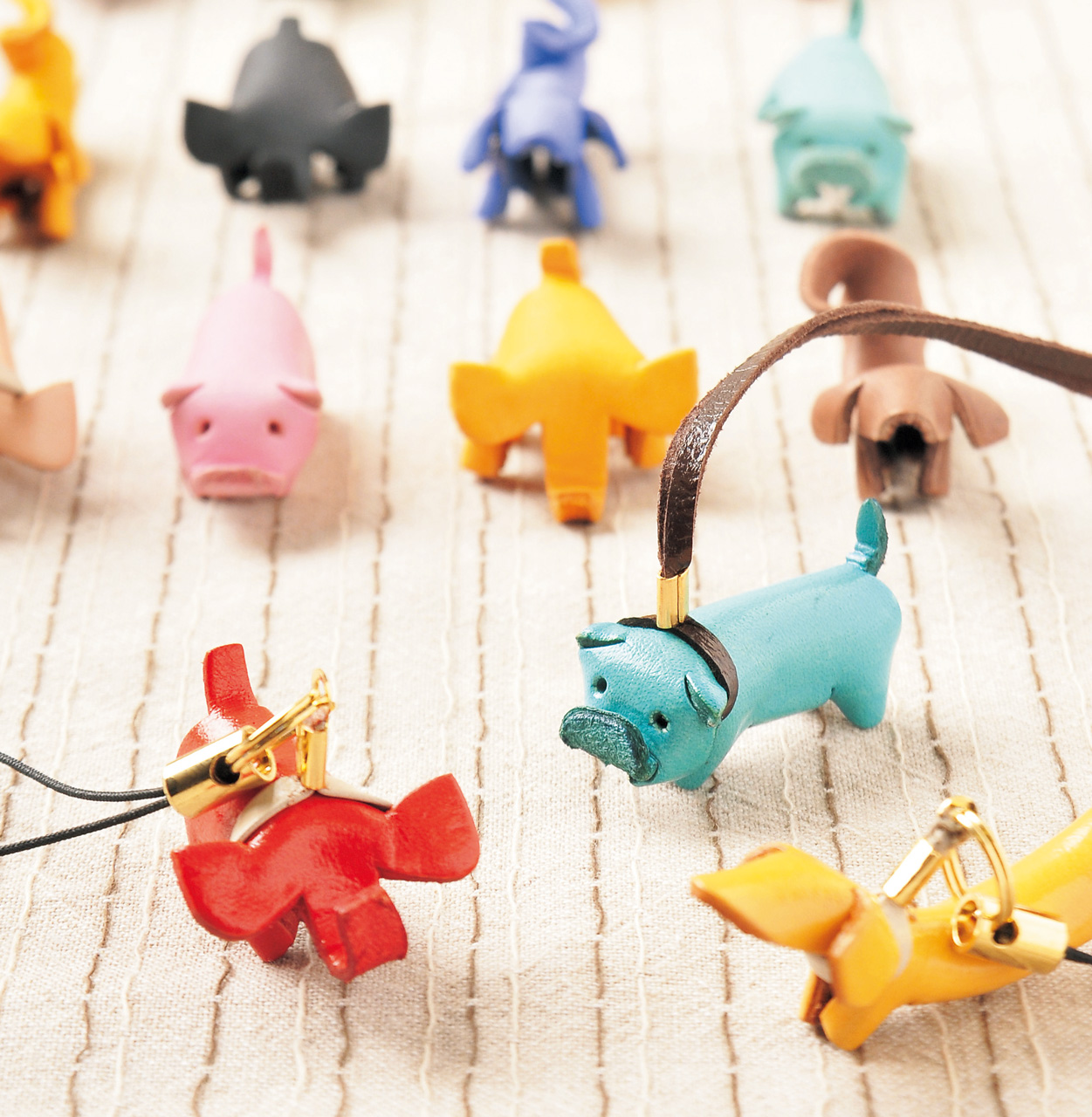 213_レザーマスコット(ストラップ)_1