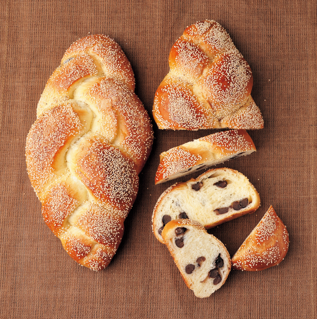 220_大納言三つ編みパン_1